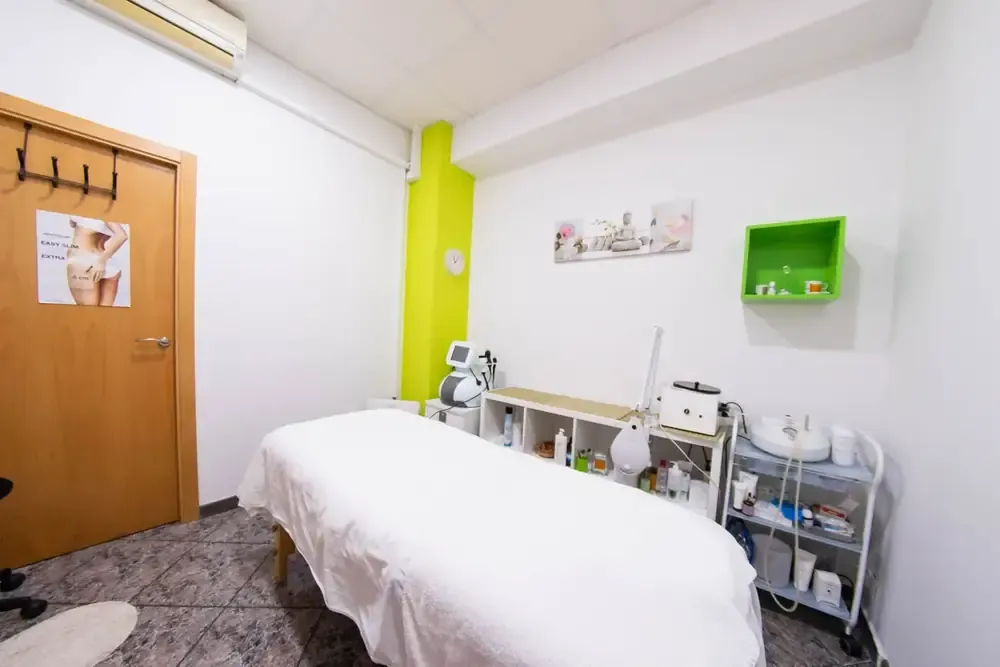 Cabina de tratamientos de un centro de estética en Orihuela